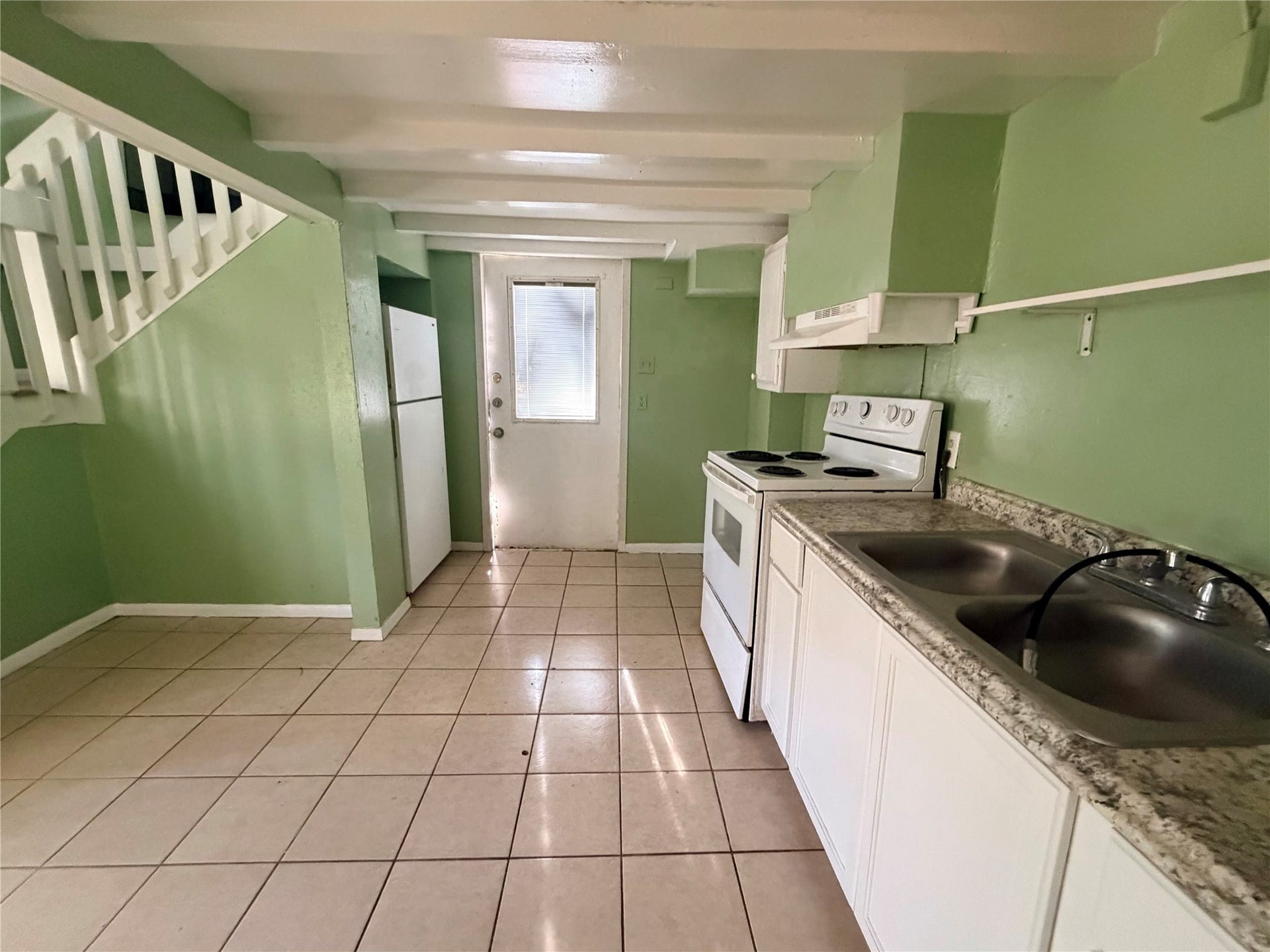900 Mohawk Drive, #4, Montgomery, TX 77316 900 Mohawk Drive, #4, Montgomery, TX 77316