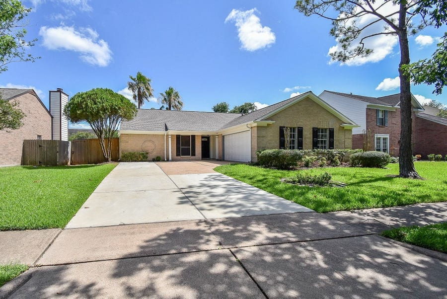 Property photo for 4534 Ranger Run, Sugar Land, TX
