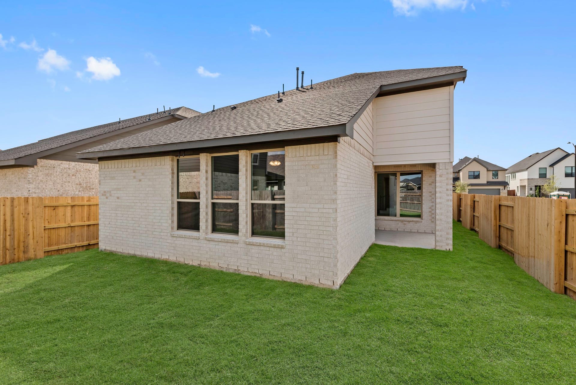 7810 Clover Gully Lane, Katy, TX 77493 Grass is digitally enhanced.
