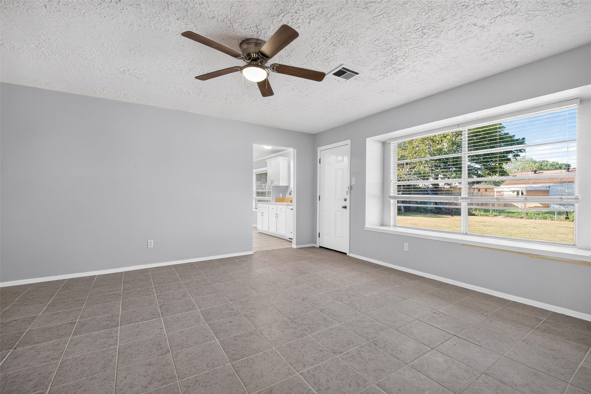 261 Hardwicke Road, Houston, TX 77060