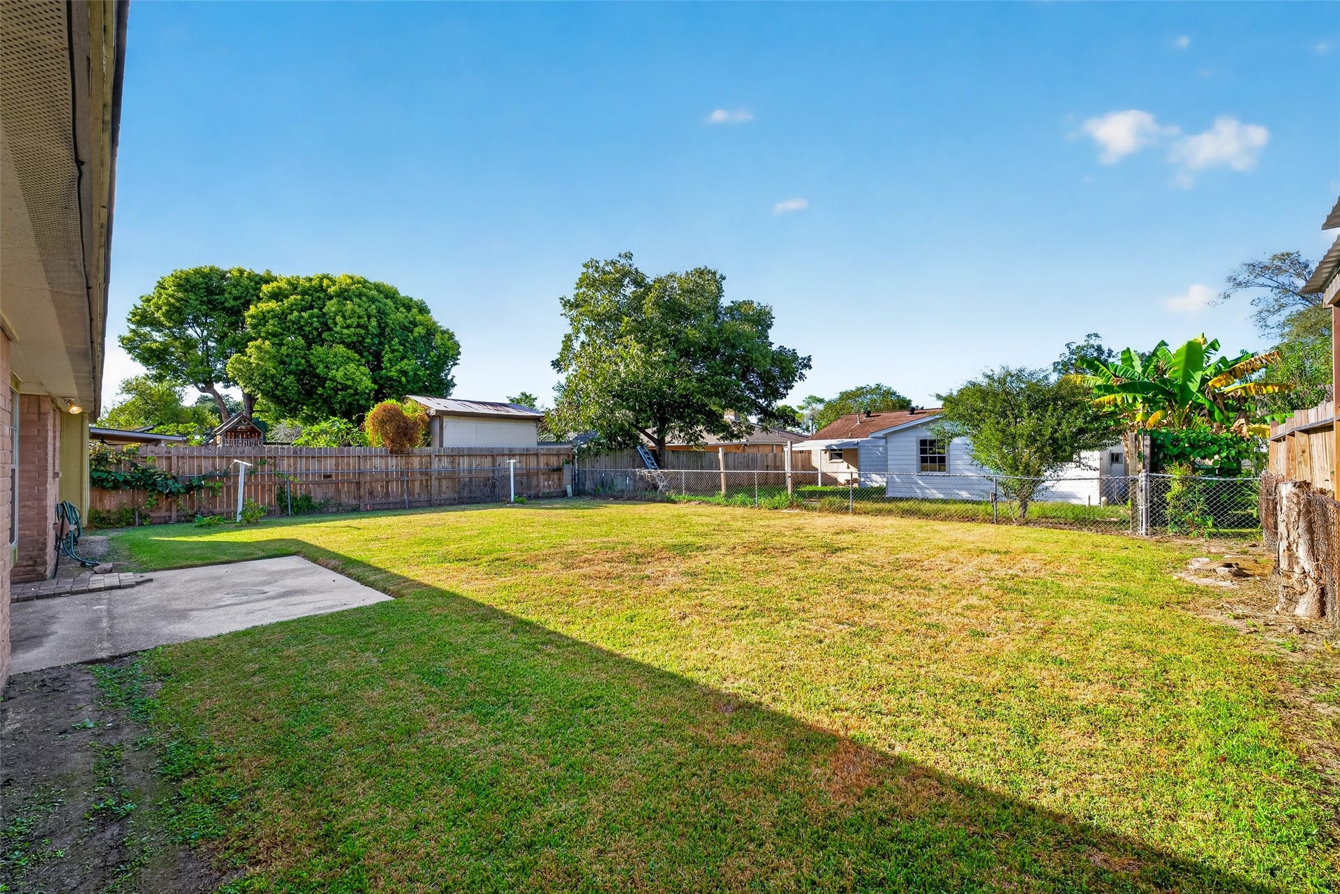 261 Hardwicke Road, Houston, TX 77060