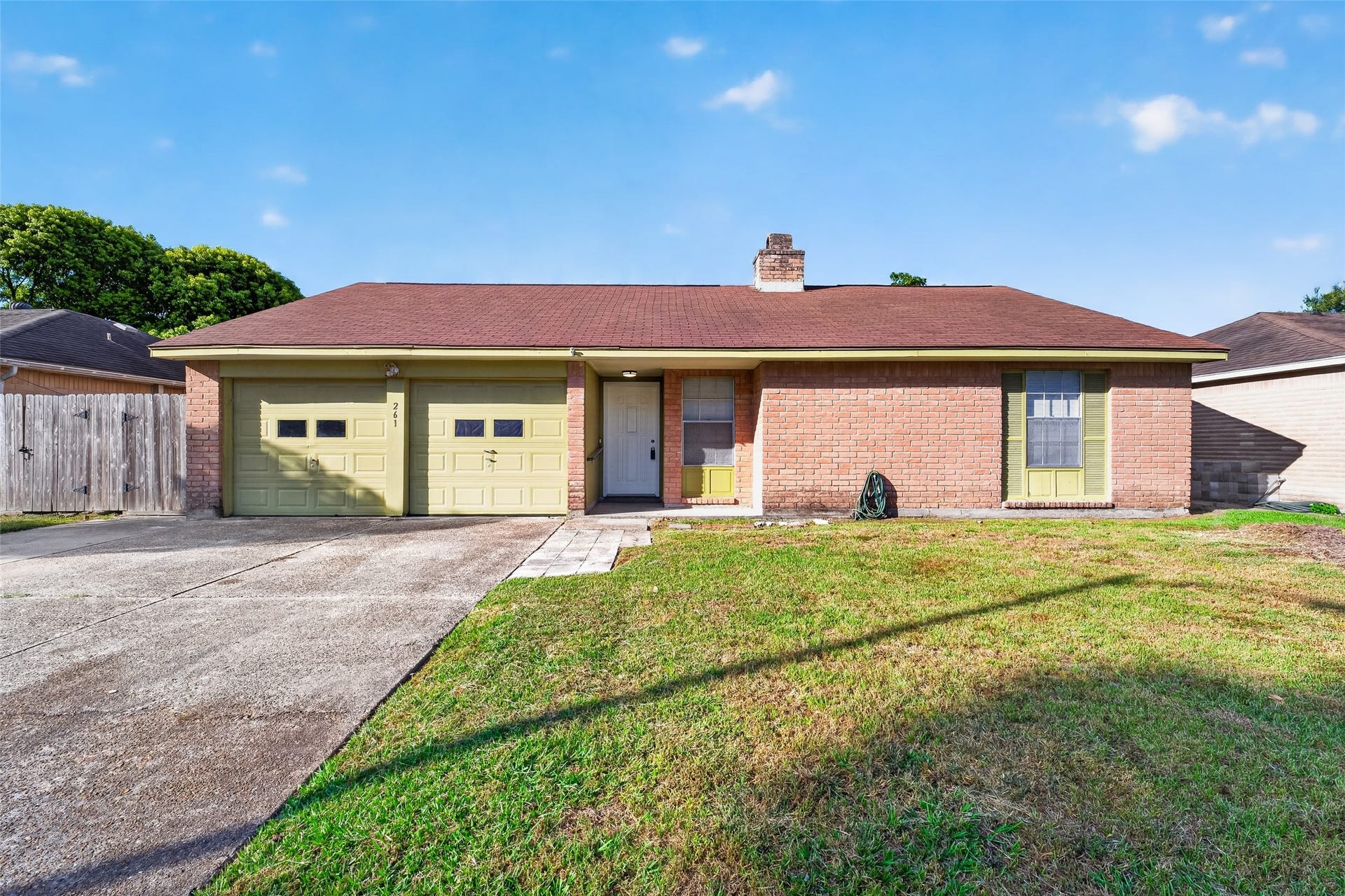 261 Hardwicke Road, Houston, TX 77060
