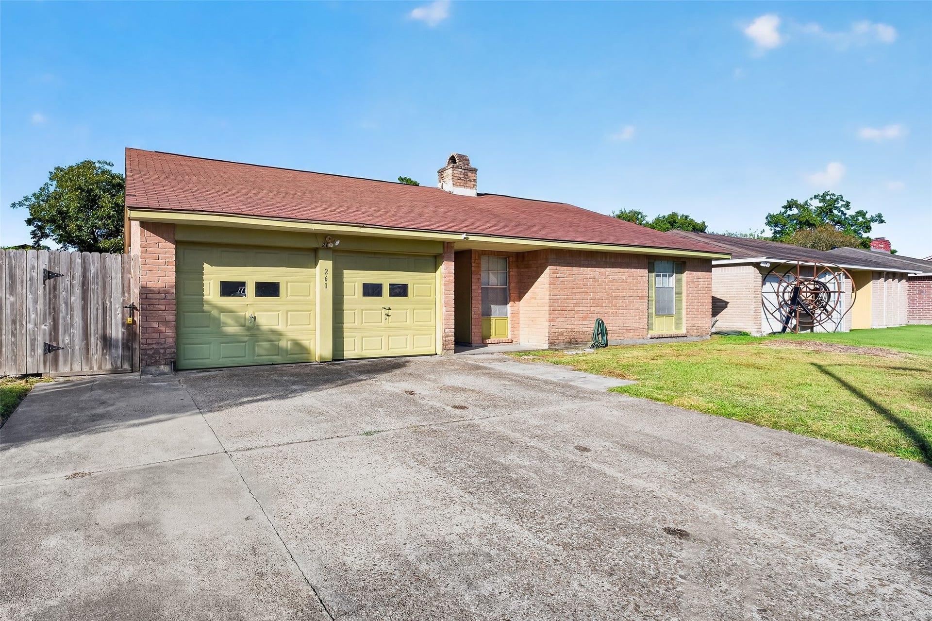 261 Hardwicke Road, Houston, TX 77060