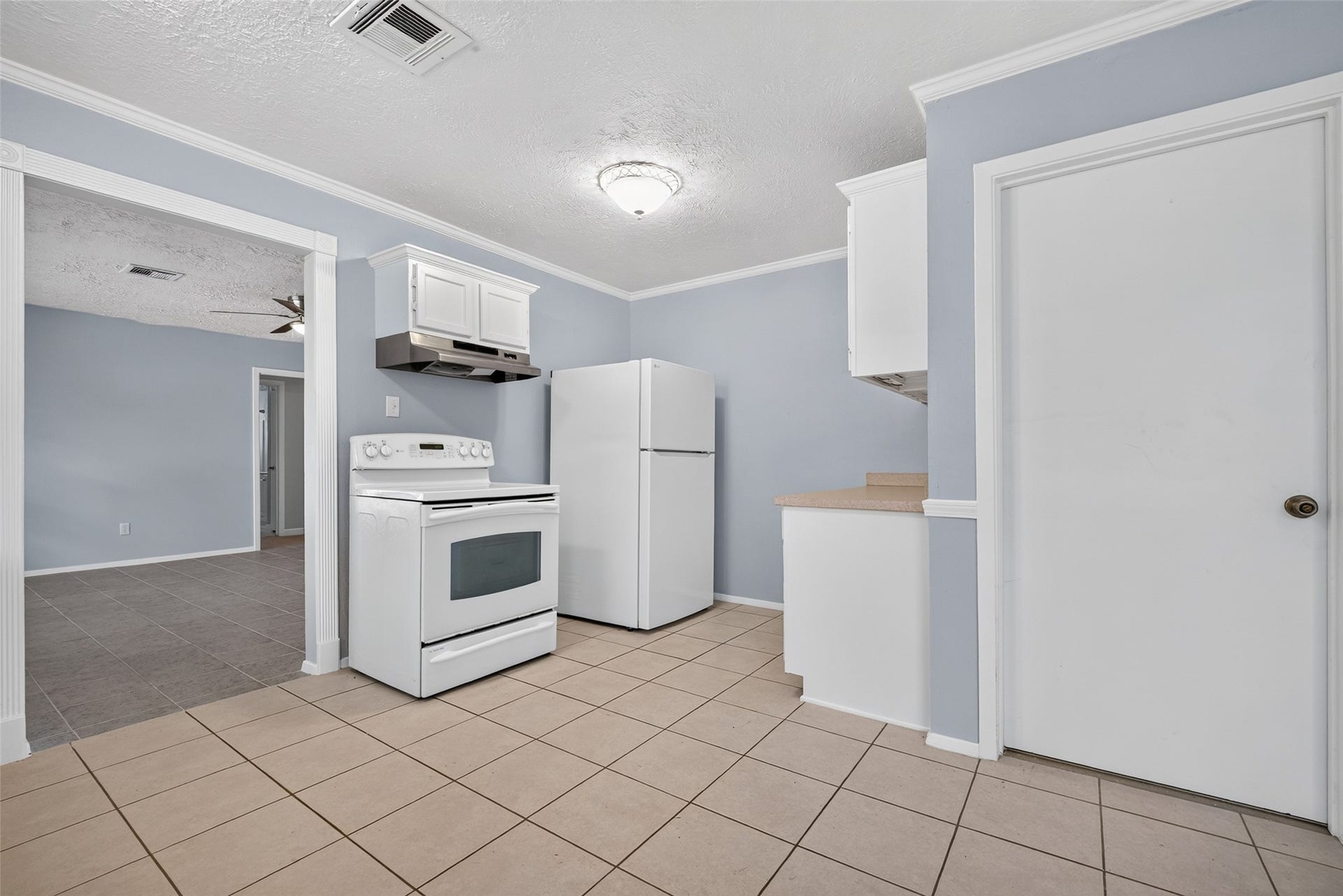 261 Hardwicke Road, Houston, TX 77060