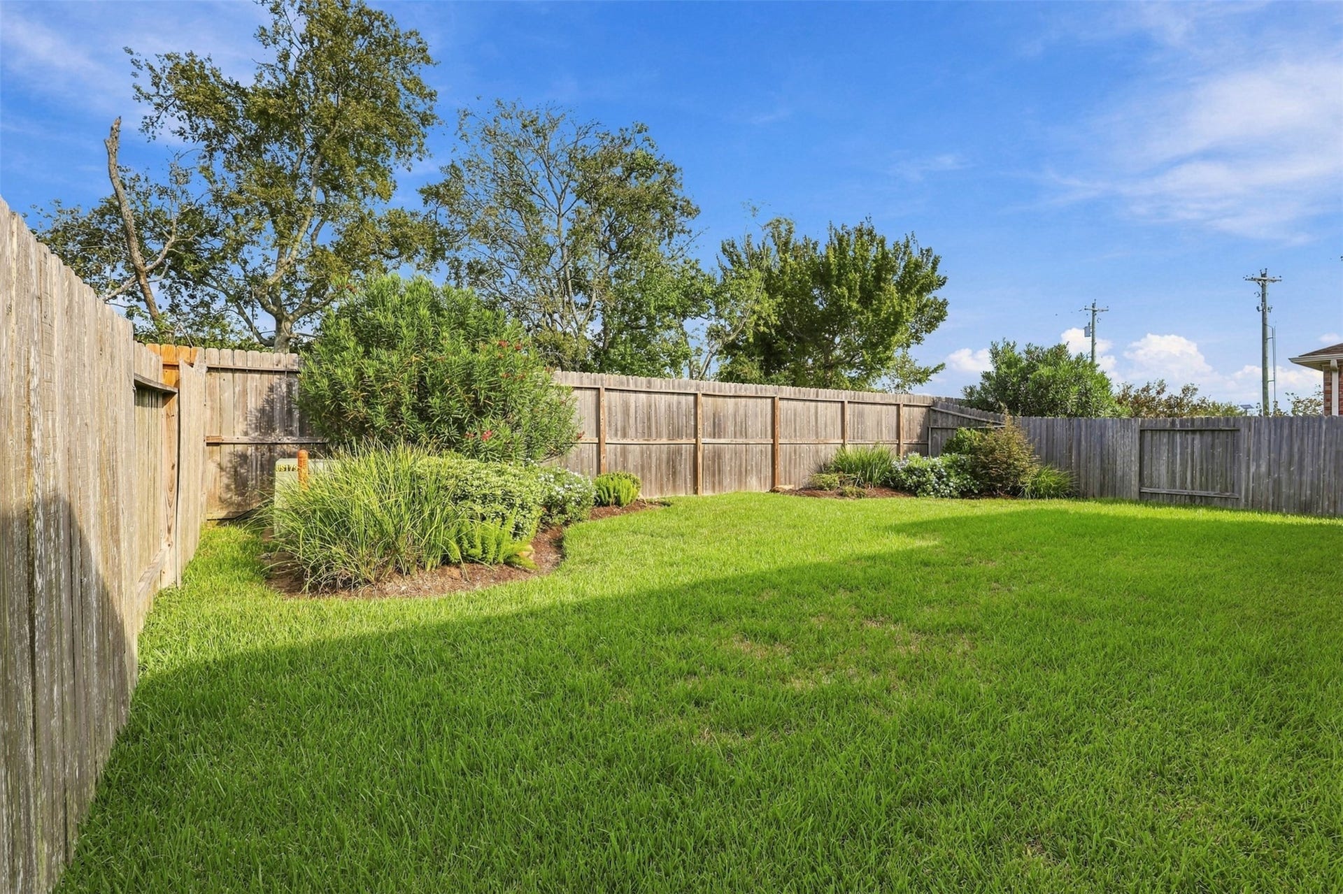 677 Tenuta Lane, League City, TX 77573 677 Tenuta Lane, League City, TX 77573