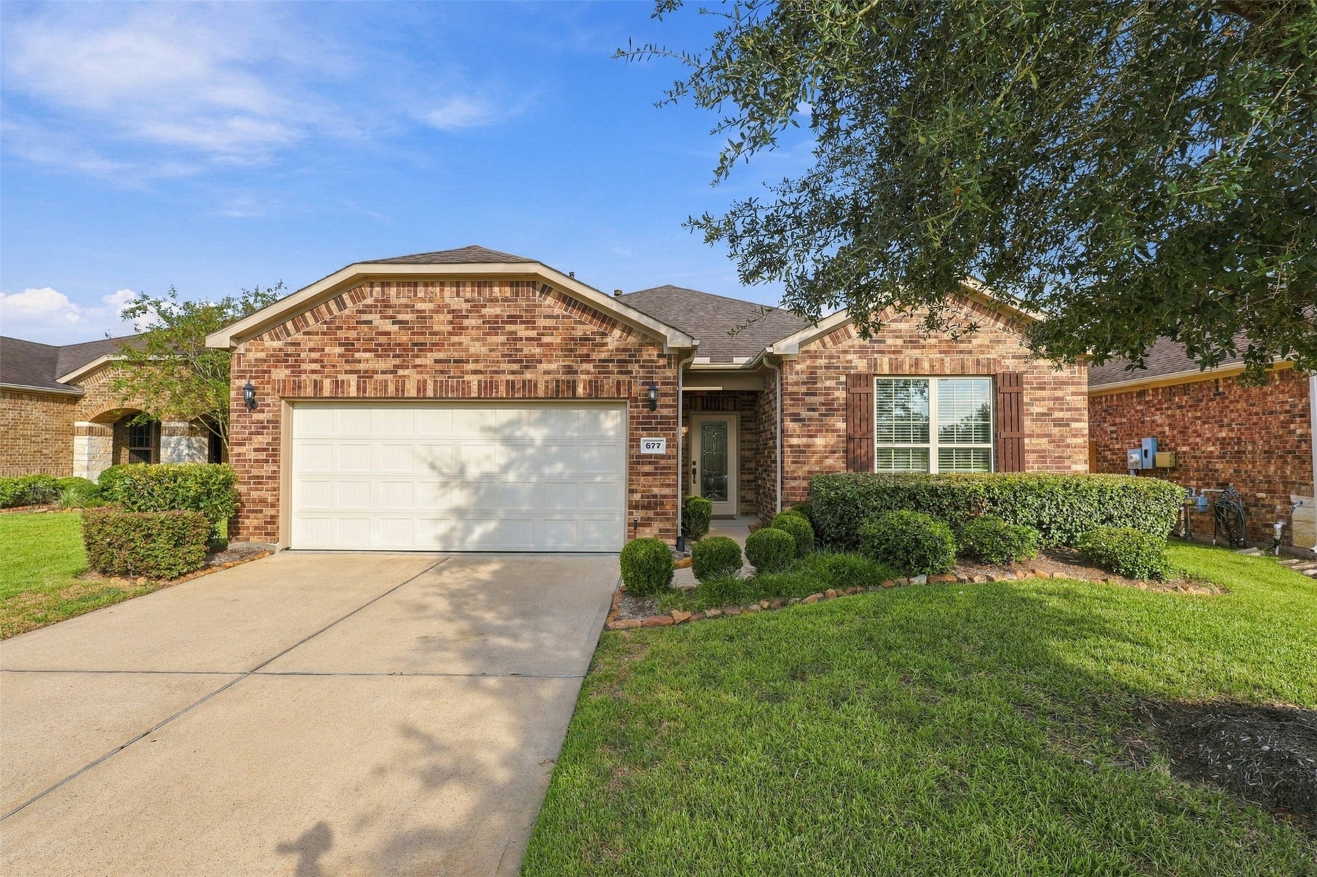 677 Tenuta Lane, League City, TX 77573 677 Tenuta Lane, League City, TX 77573
