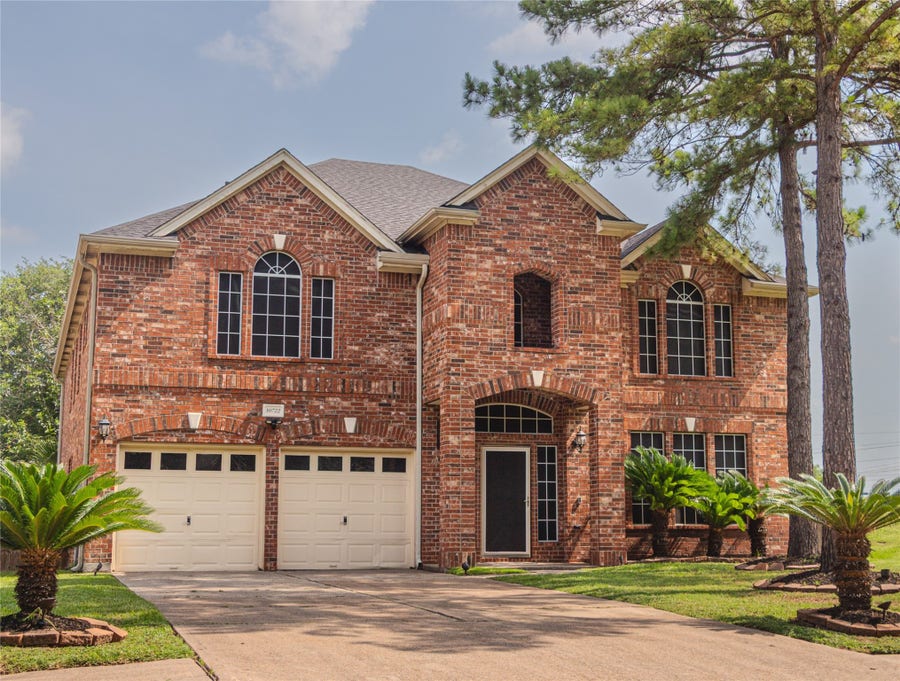 Property photo for 10722 Trail Ridge Drive, Houston, TX