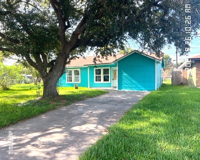 1713 N Avenue H, Freeport, TX 77541 1713 N Avenue H, Freeport, TX 77541