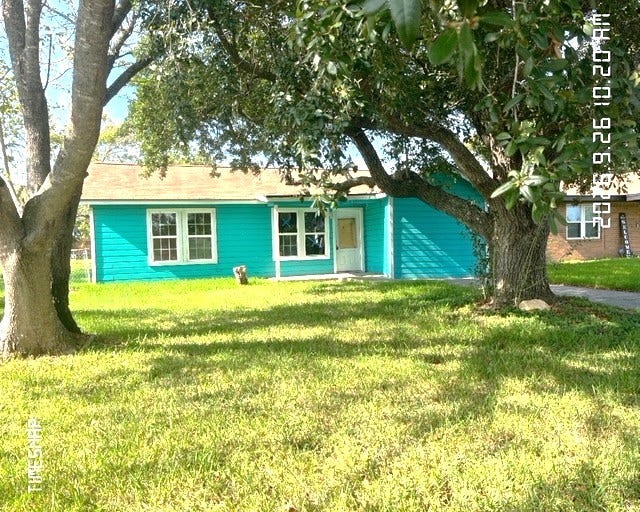 1713 N Avenue H, Freeport, TX 77541 1713 N Avenue H, Freeport, TX 77541