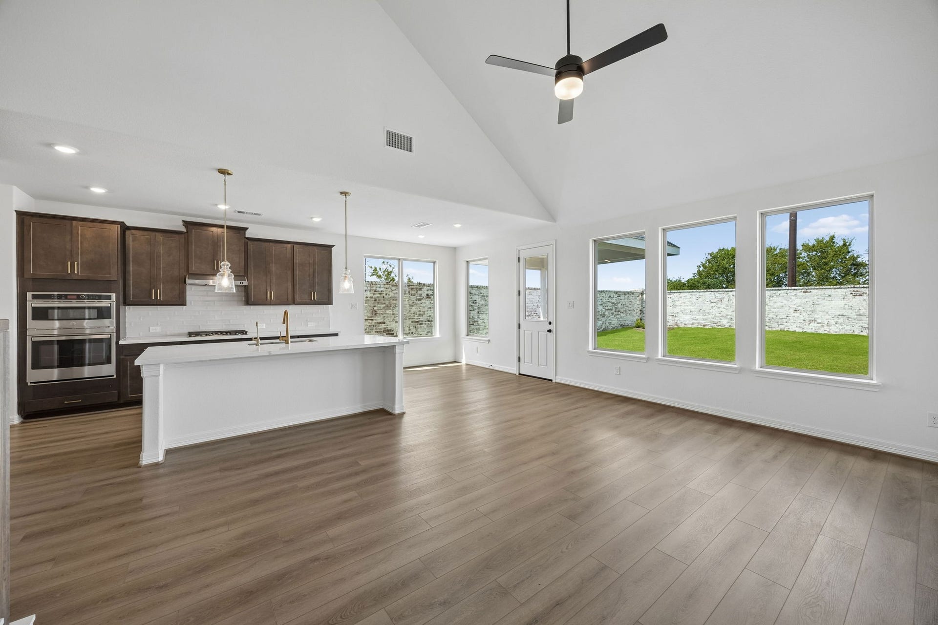 4778 Ara Drive, Richmond, TX 77469 4778 Ara Drive, Richmond, TX 77469