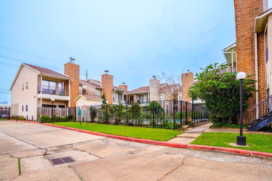 Property photo for 1818 Augusta Drive, #27, Houston, TX