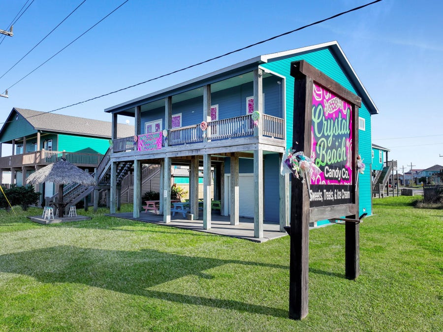 Property photo for 2570 Highway 87, Crystal Beach, TX