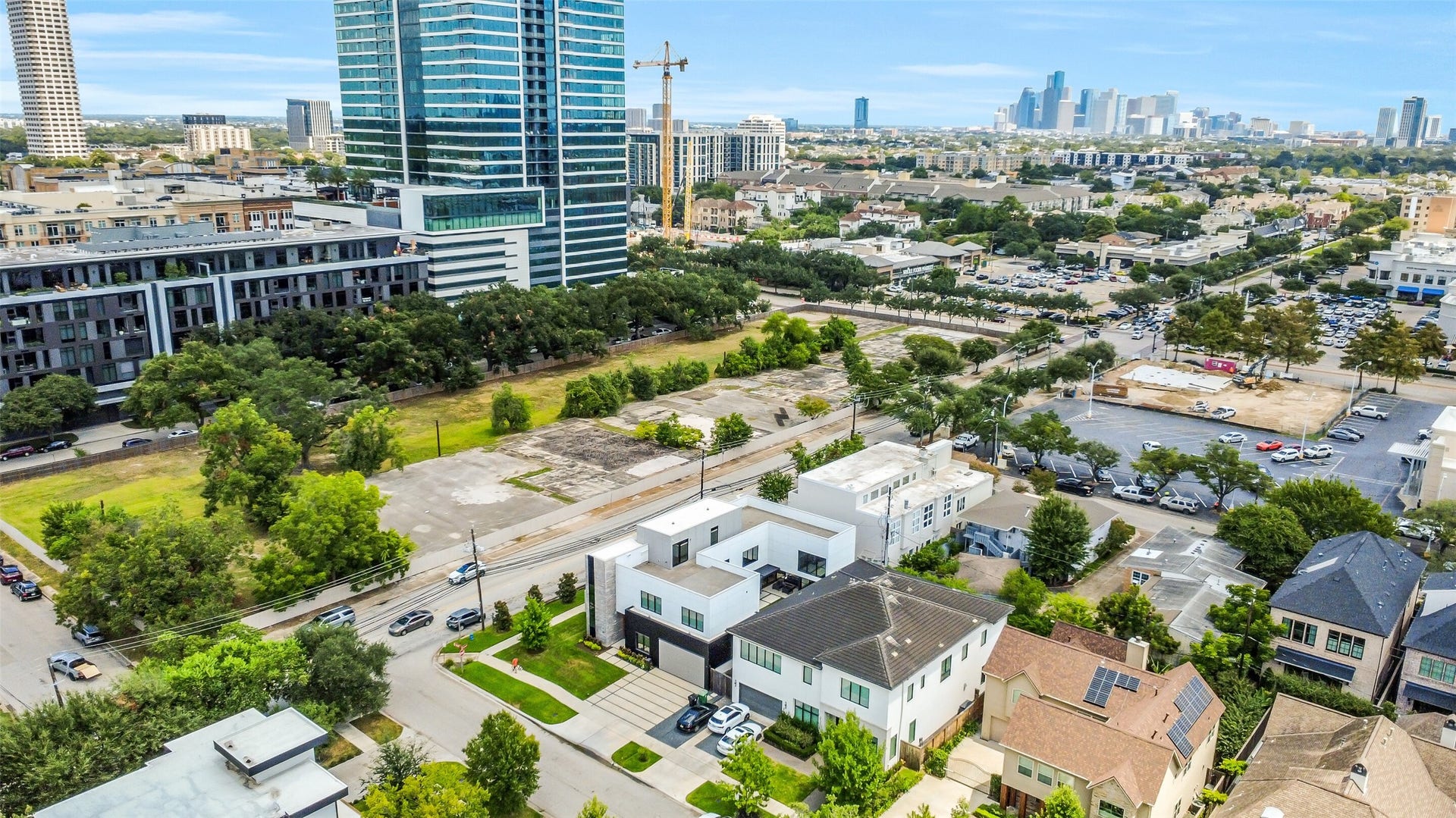3003 Virginia Street, Houston, TX 77098 3003 Virginia Street, Houston, TX 77098