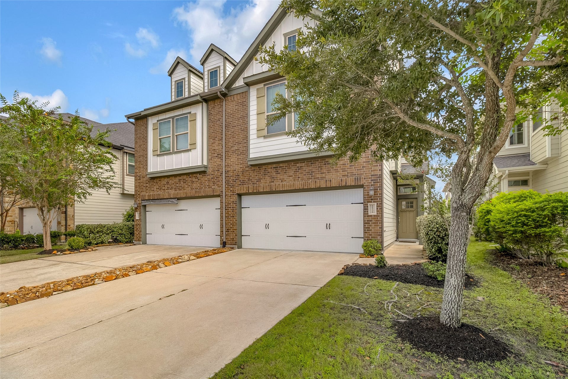 5531 Purple Meadow Lane, Fulshear, TX 77441 5531 Purple Meadow Lane, Fulshear, TX 77441