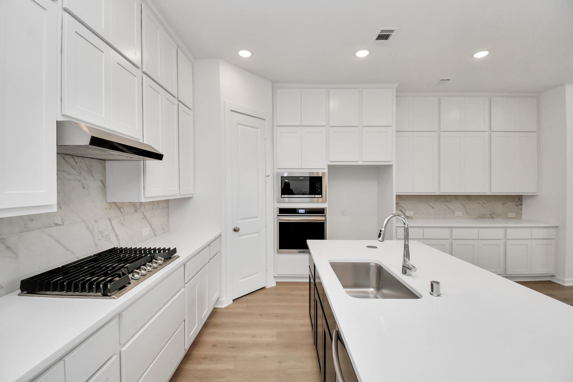 16506 Texas Hill Country Rd, Cypress, TX 77433 16506 Texas Hill Country Rd, Cypress, TX 77433
