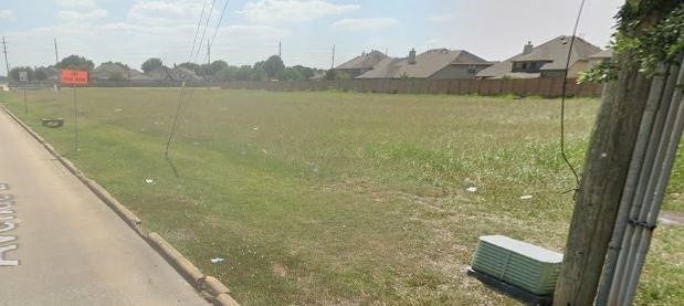 Property photo for 417 Avenue E, Stafford, TX