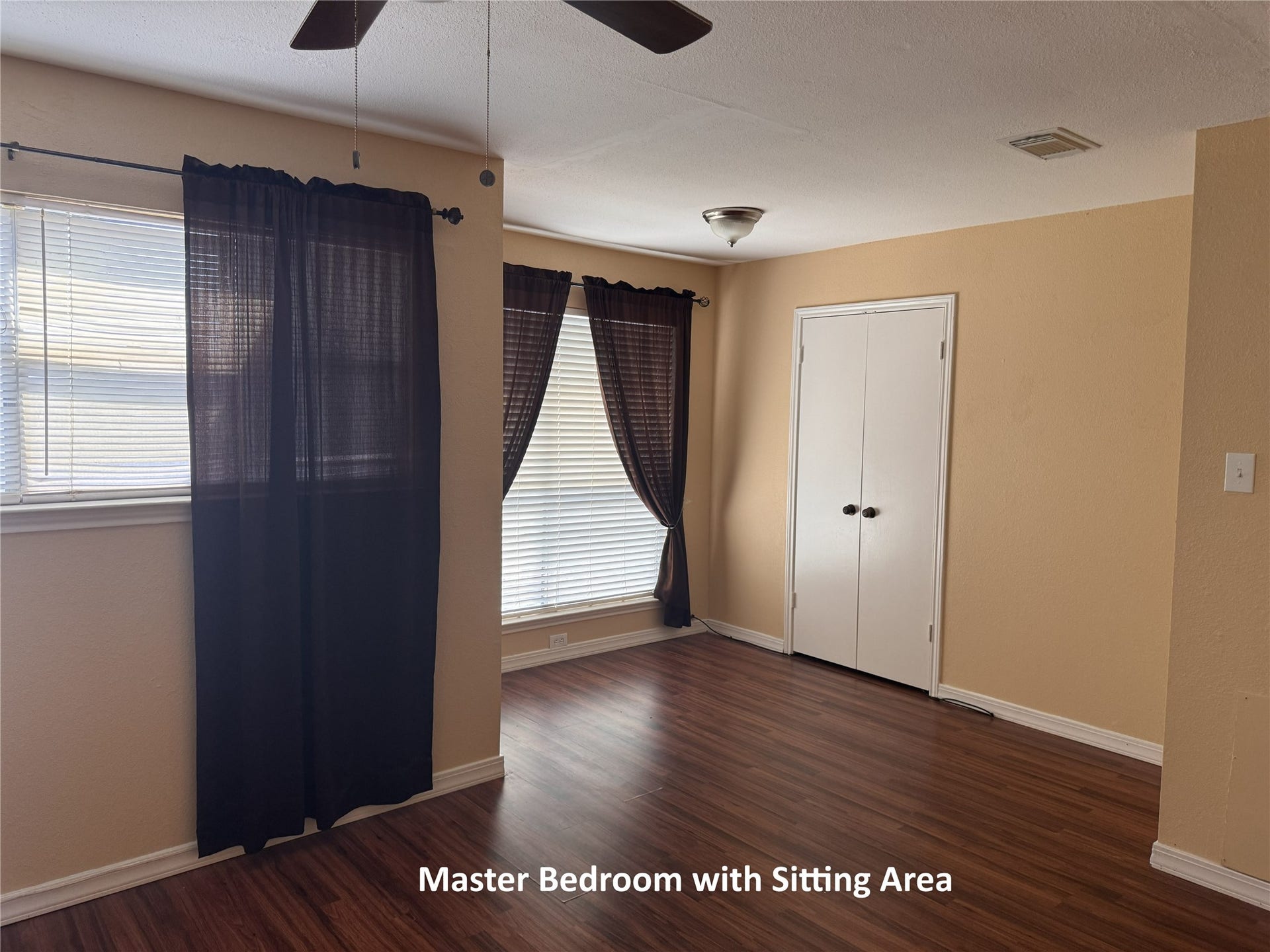 12319 Springcrest Drive, Houston, TX 77072