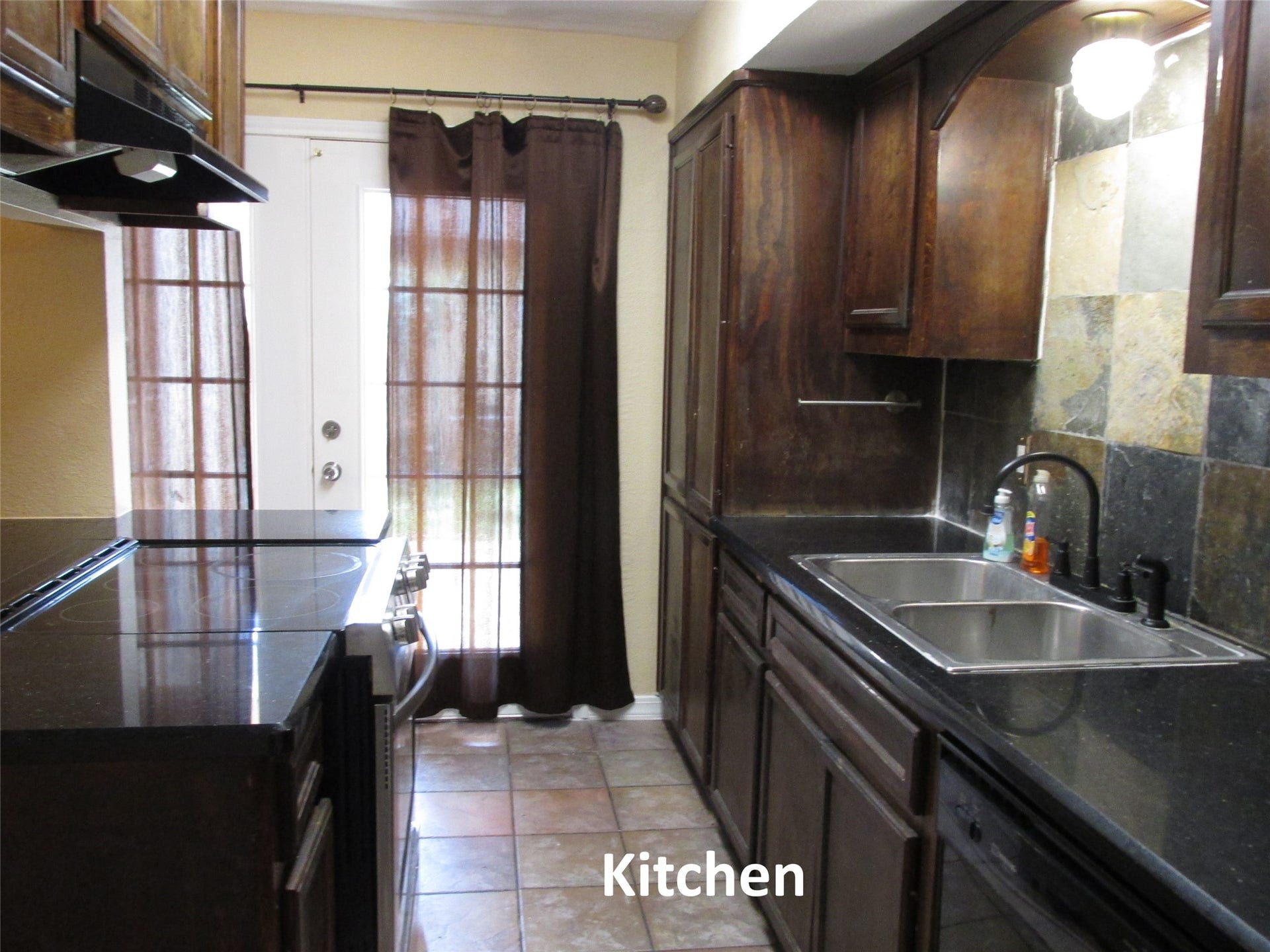 12319 Springcrest Drive, Houston, TX 77072
