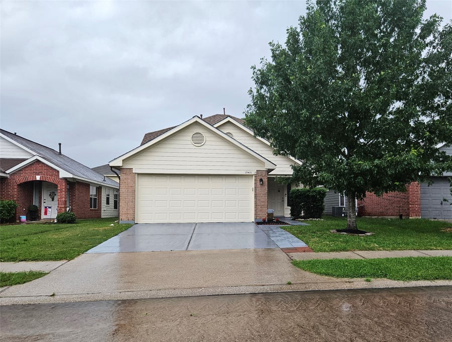 Property photo for 19411 Ambrosia Falls Drive, Tomball, TX