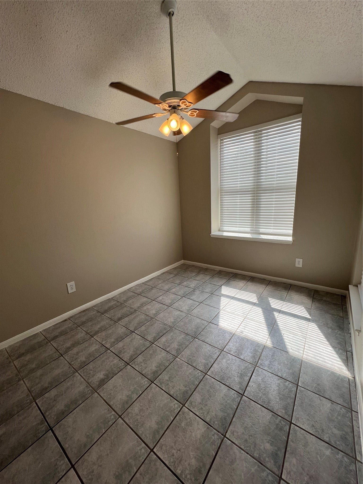1334 Northville Street, Houston, TX 77038 1334 Northville Street, Houston, TX 77038