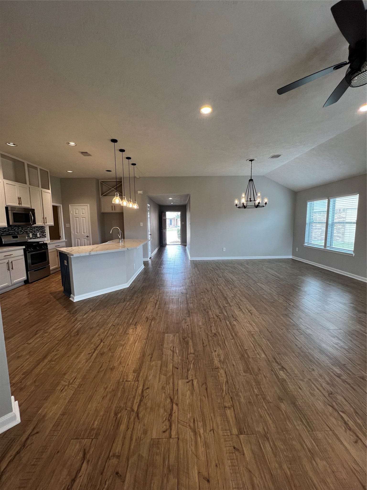6702 Path Way Court Court, Katy, TX 77449 Flooring throughout