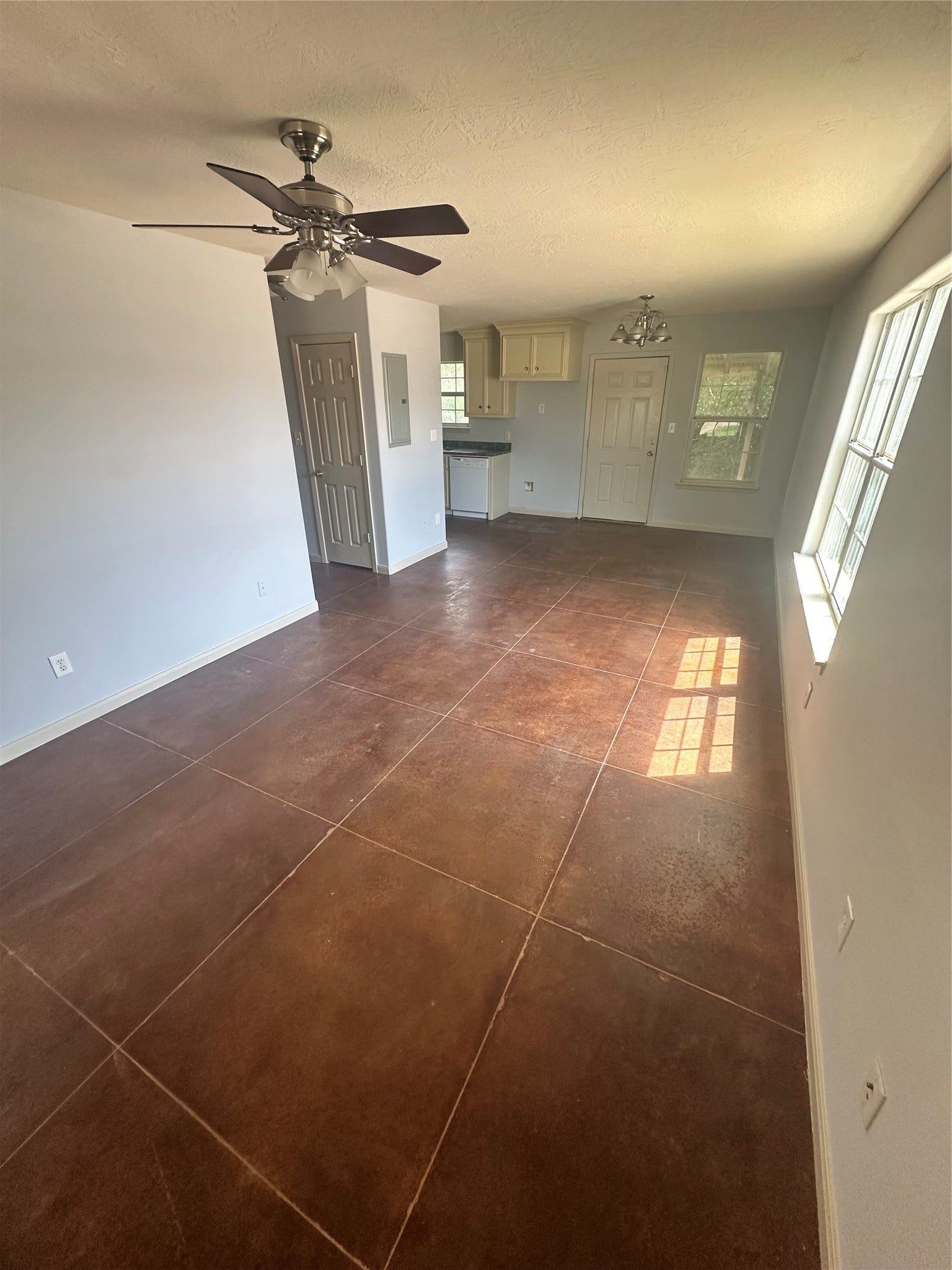 102 Lindley Street, Willis, TX 77378