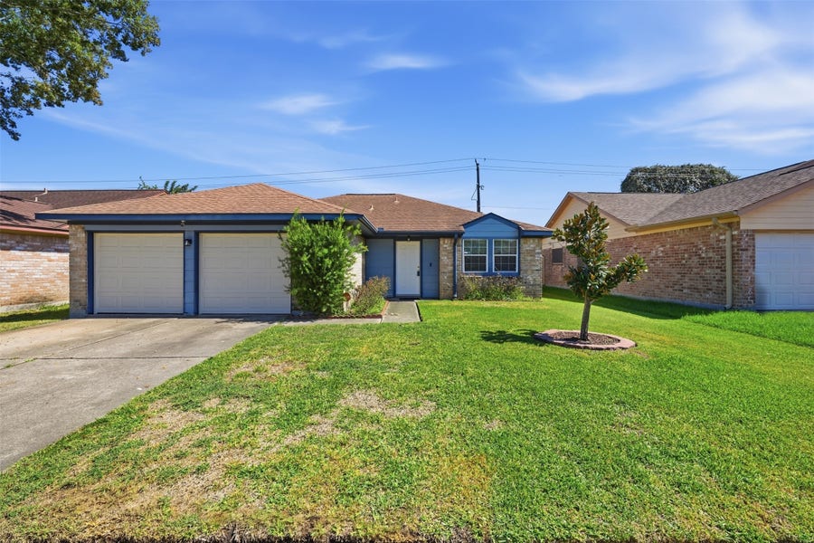 Property photo for 1330 Hitchin Lane, Channelview, TX
