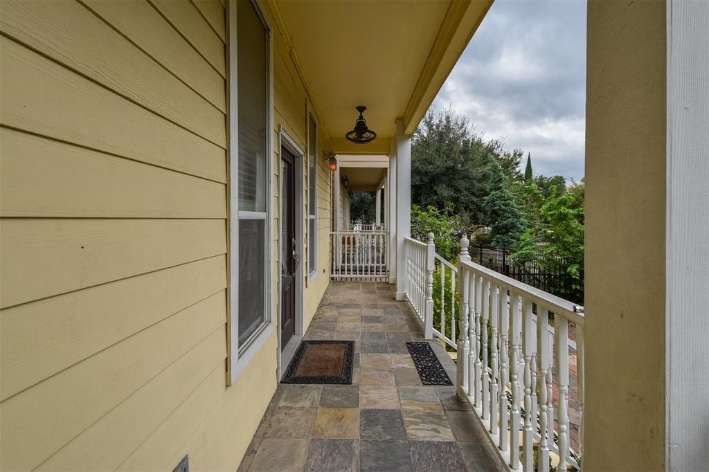815 Garden Rose Lane, Houston, TX 77018 815 Garden Rose Lane, Houston, TX 77018