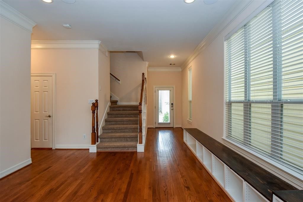 815 Garden Rose Lane, Houston, TX 77018 815 Garden Rose Lane, Houston, TX 77018