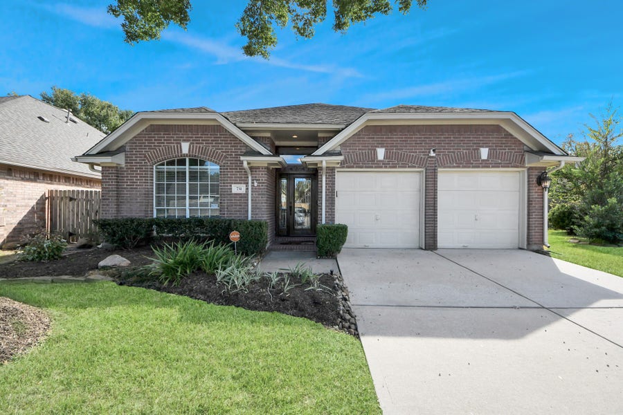 Property photo for 731 Avery Drive, Sugar Land, TX