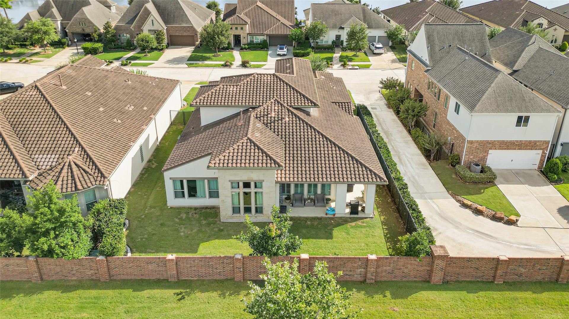 5014 Galahad Court, Missouri City, TX 77459 5014 Galahad Court, Missouri City, TX 77459