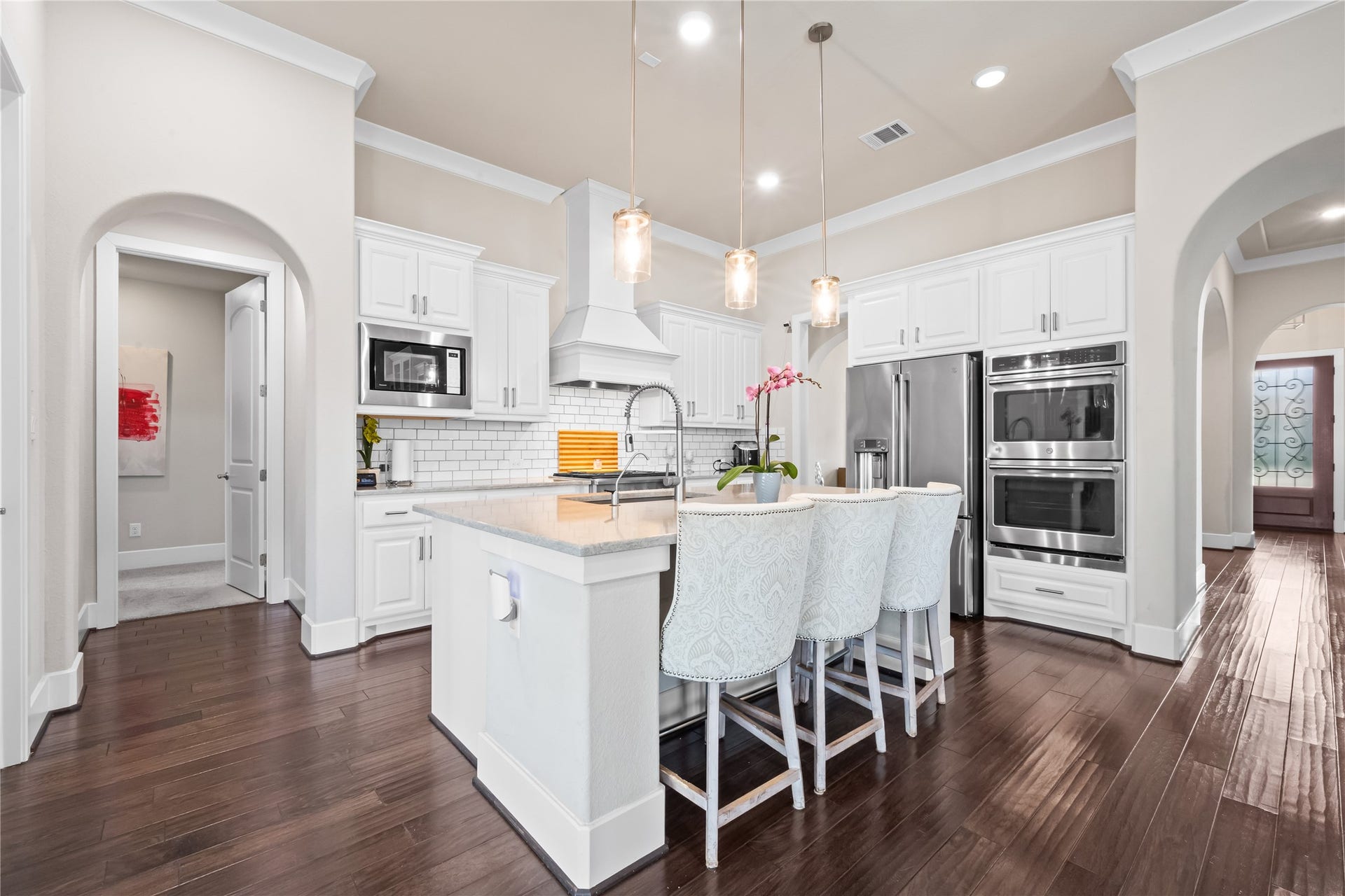 5014 Galahad Court, Missouri City, TX 77459 Kitchen w/ island