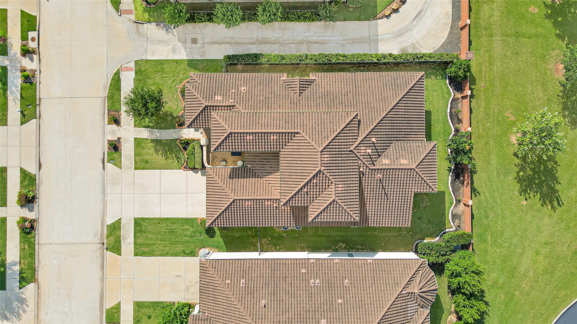 5014 Galahad Court, Missouri City, TX 77459 5014 Galahad Court, Missouri City, TX 77459