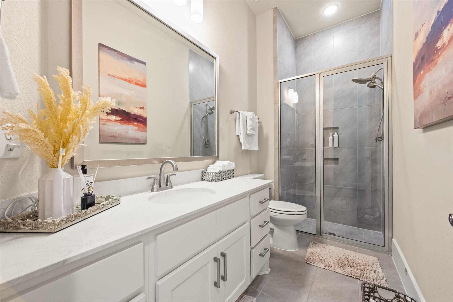 5014 Galahad Court, Missouri City, TX 77459 Secondary full bath