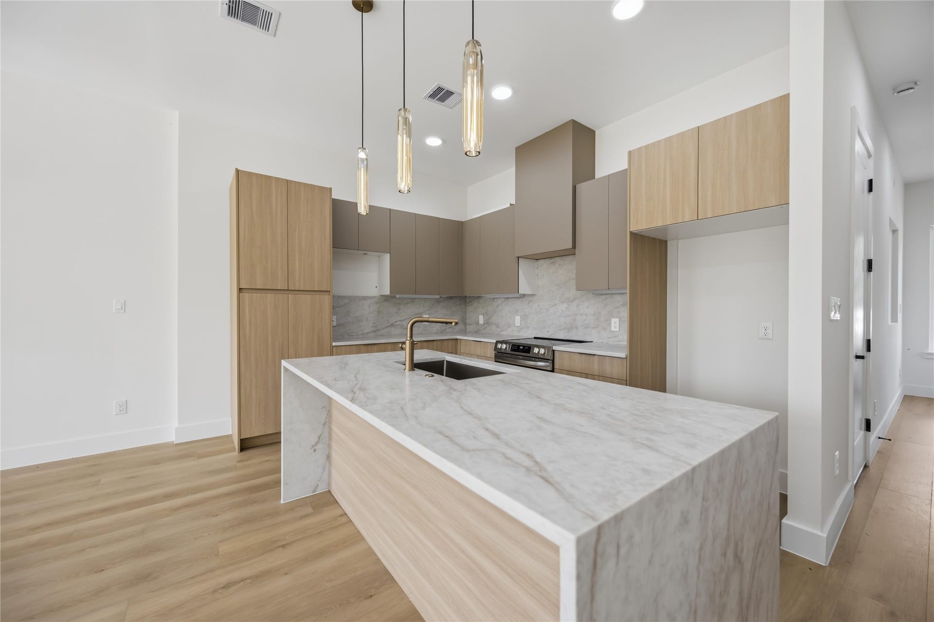 3704 Mount Pleasant Street, #A/B, Houston, TX 77021 3704 Mount Pleasant Street, #A/B, Houston, TX 77021