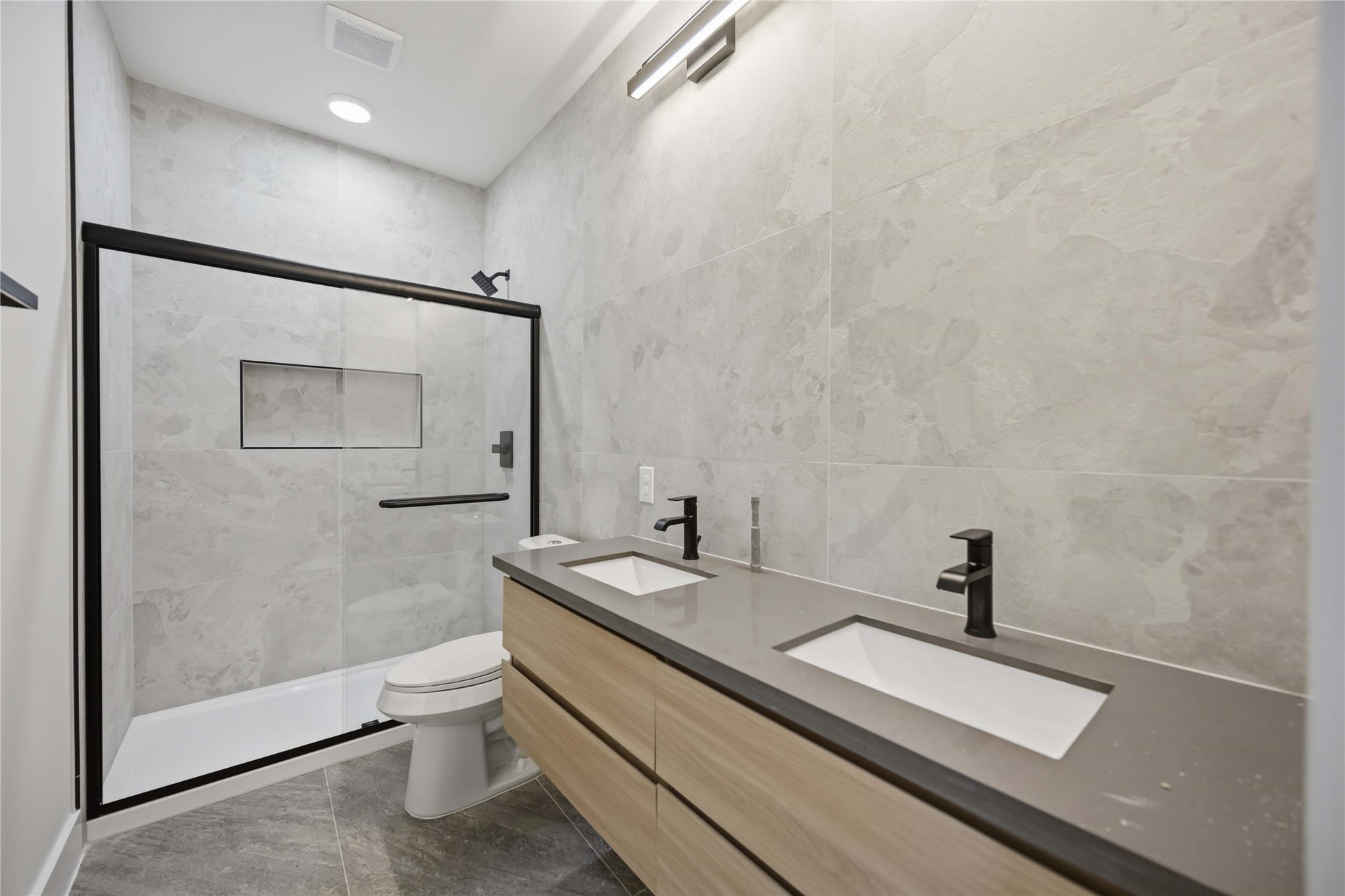 3704 Mount Pleasant Street, #A/B, Houston, TX 77021 3704 Mount Pleasant Street, #A/B, Houston, TX 77021