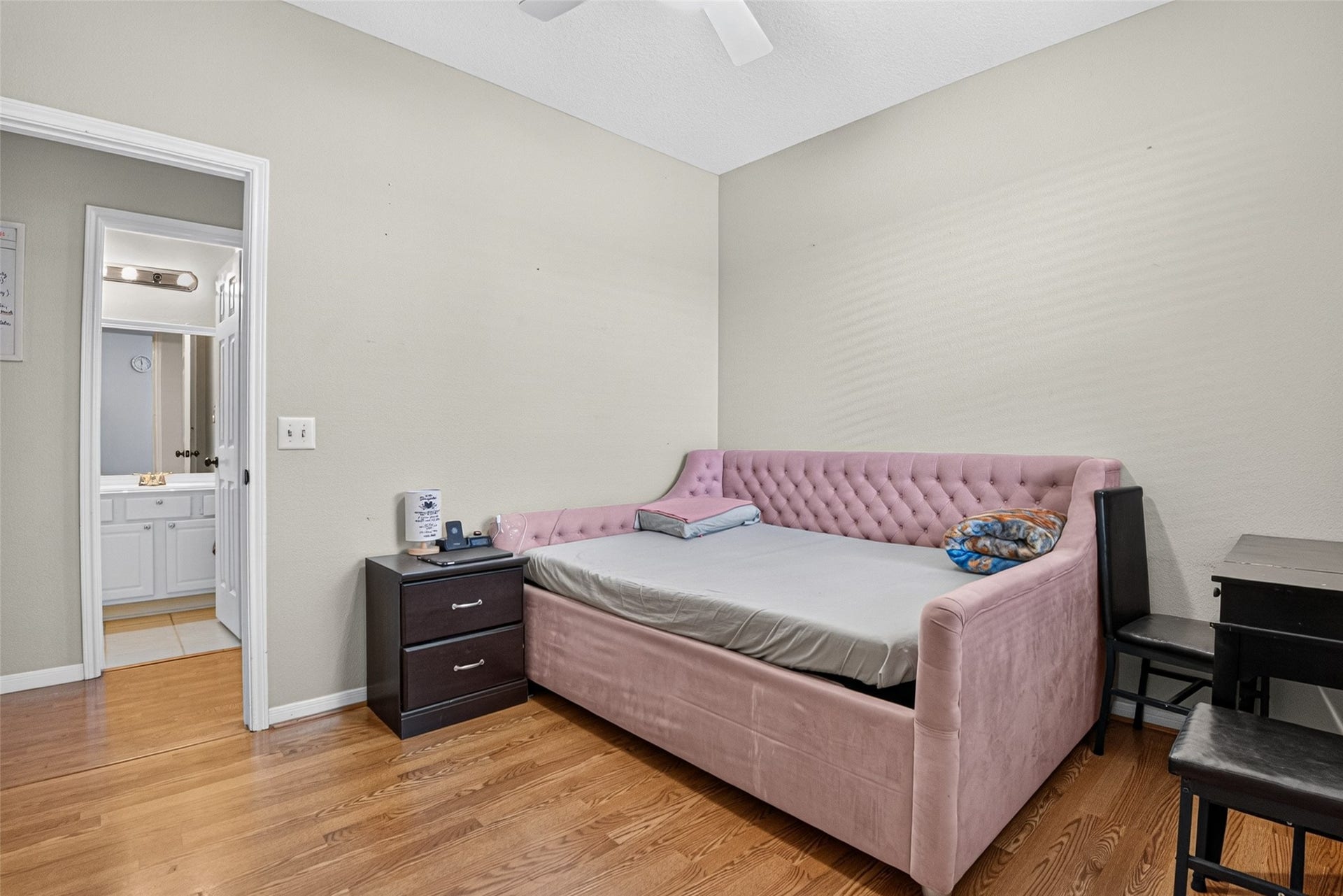 7514 Broken Oak Lane, Sugar Land, TX 77479 7514 Broken Oak Lane, Sugar Land, TX 77479