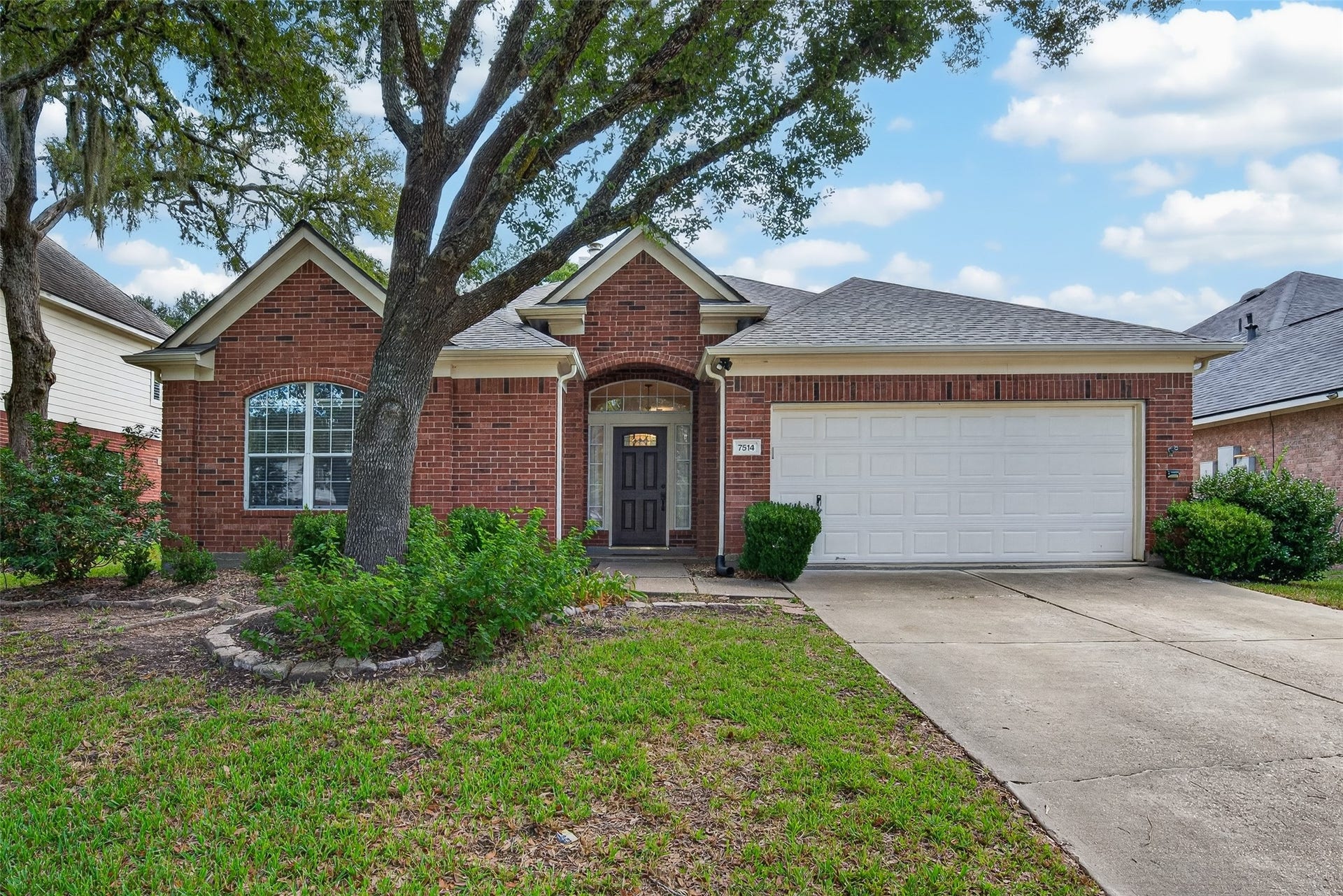 7514 Broken Oak Lane, Sugar Land, TX 77479 7514 Broken Oak Lane, Sugar Land, TX 77479
