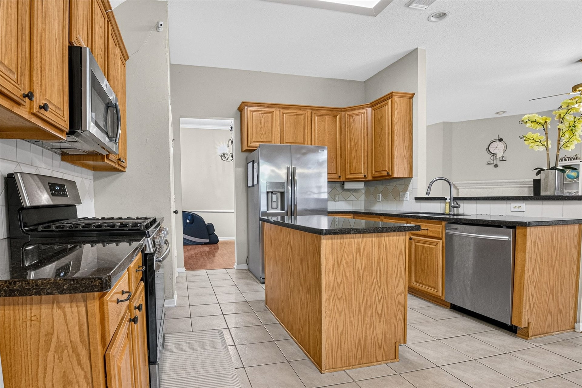 7514 Broken Oak Lane, Sugar Land, TX 77479 7514 Broken Oak Lane, Sugar Land, TX 77479
