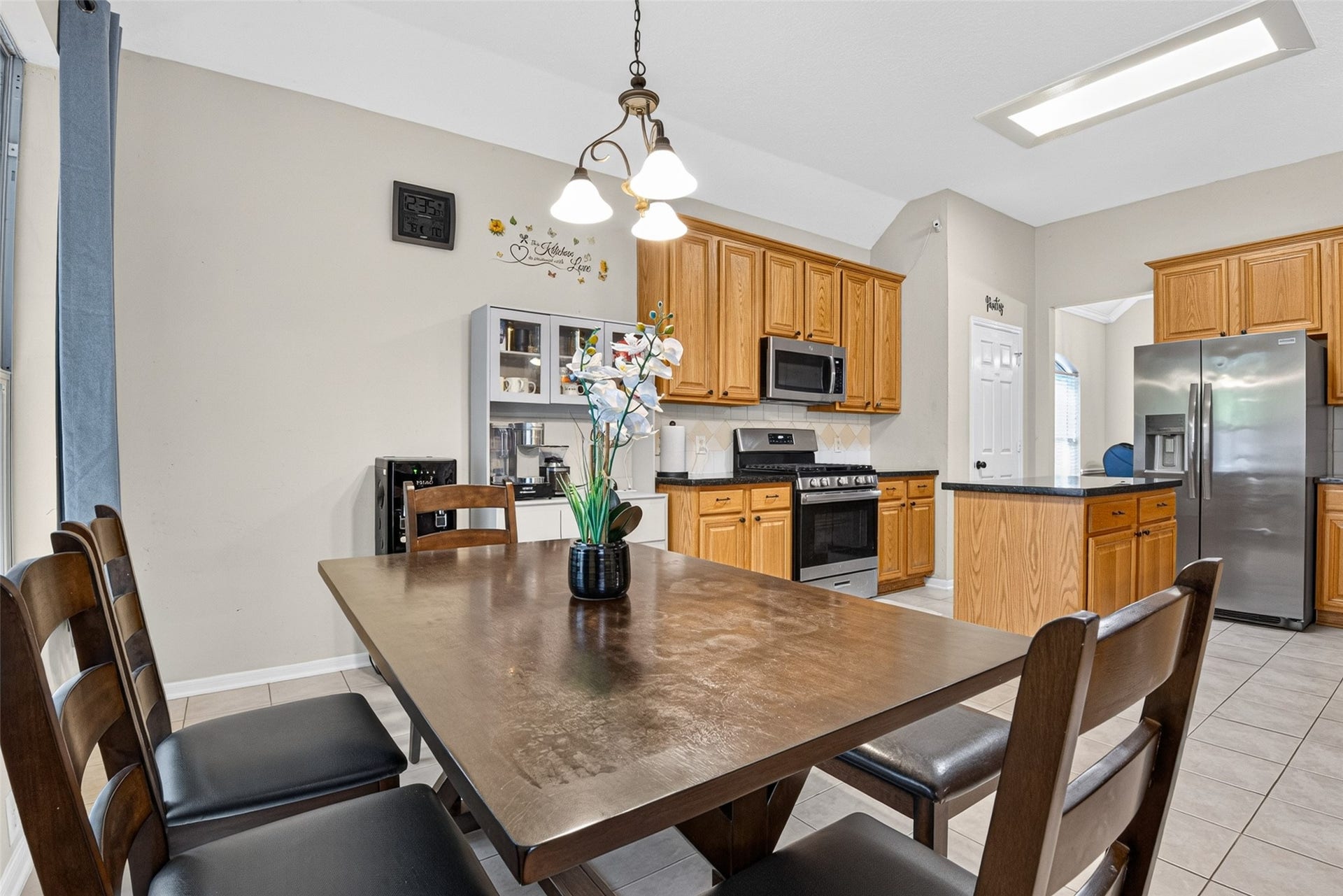 7514 Broken Oak Lane, Sugar Land, TX 77479 7514 Broken Oak Lane, Sugar Land, TX 77479