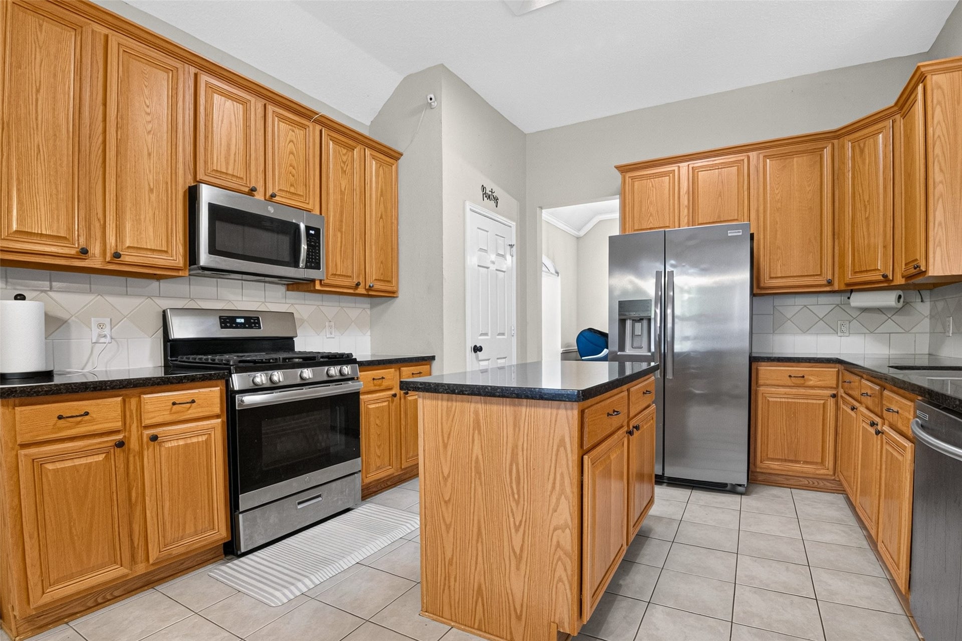 7514 Broken Oak Lane, Sugar Land, TX 77479 7514 Broken Oak Lane, Sugar Land, TX 77479