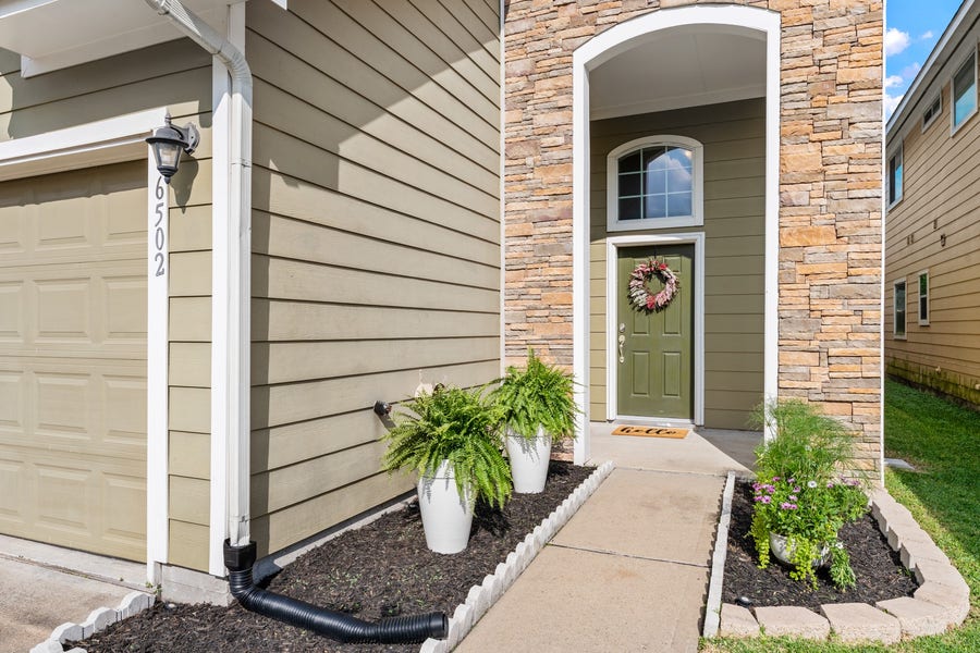Property photo for 6502 Wilshire Lakes, Houston, TX