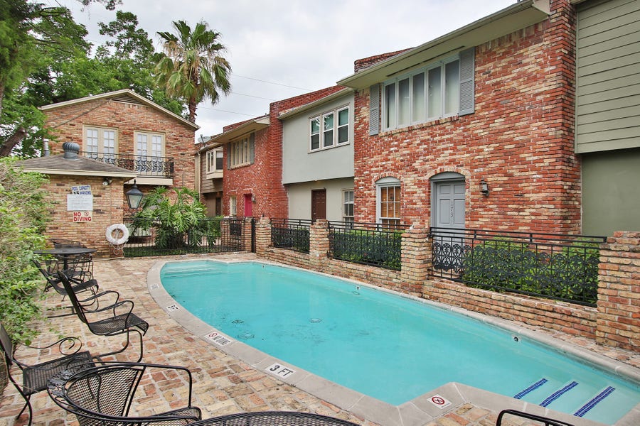 Property photo for 1739 Commonwealth Street, Houston, TX