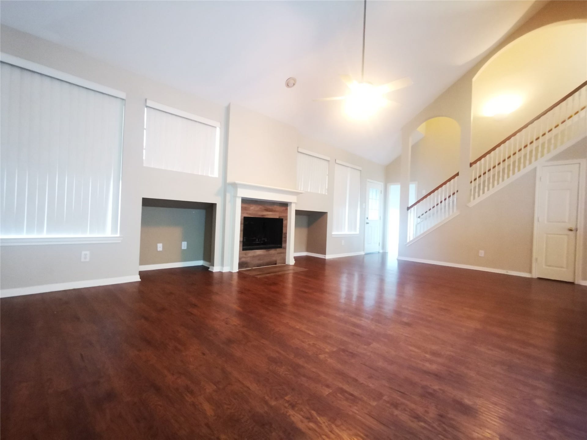 802 Portsmouth Drive, Pearland, TX 77584 802 Portsmouth Drive, Pearland, TX 77584