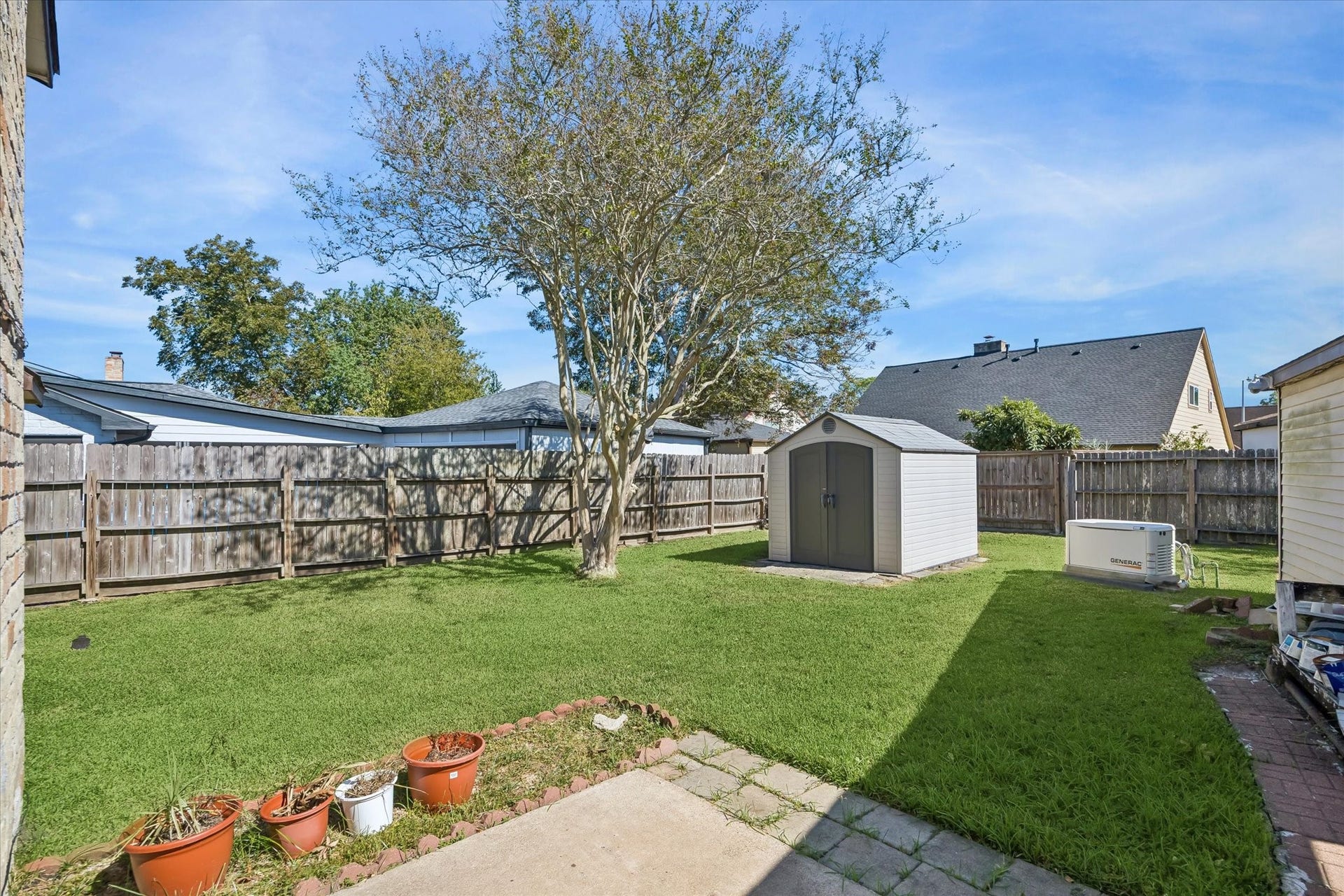 10334 Sageglow Drive, Houston, TX 77089 10334 Sageglow Drive, Houston, TX 77089