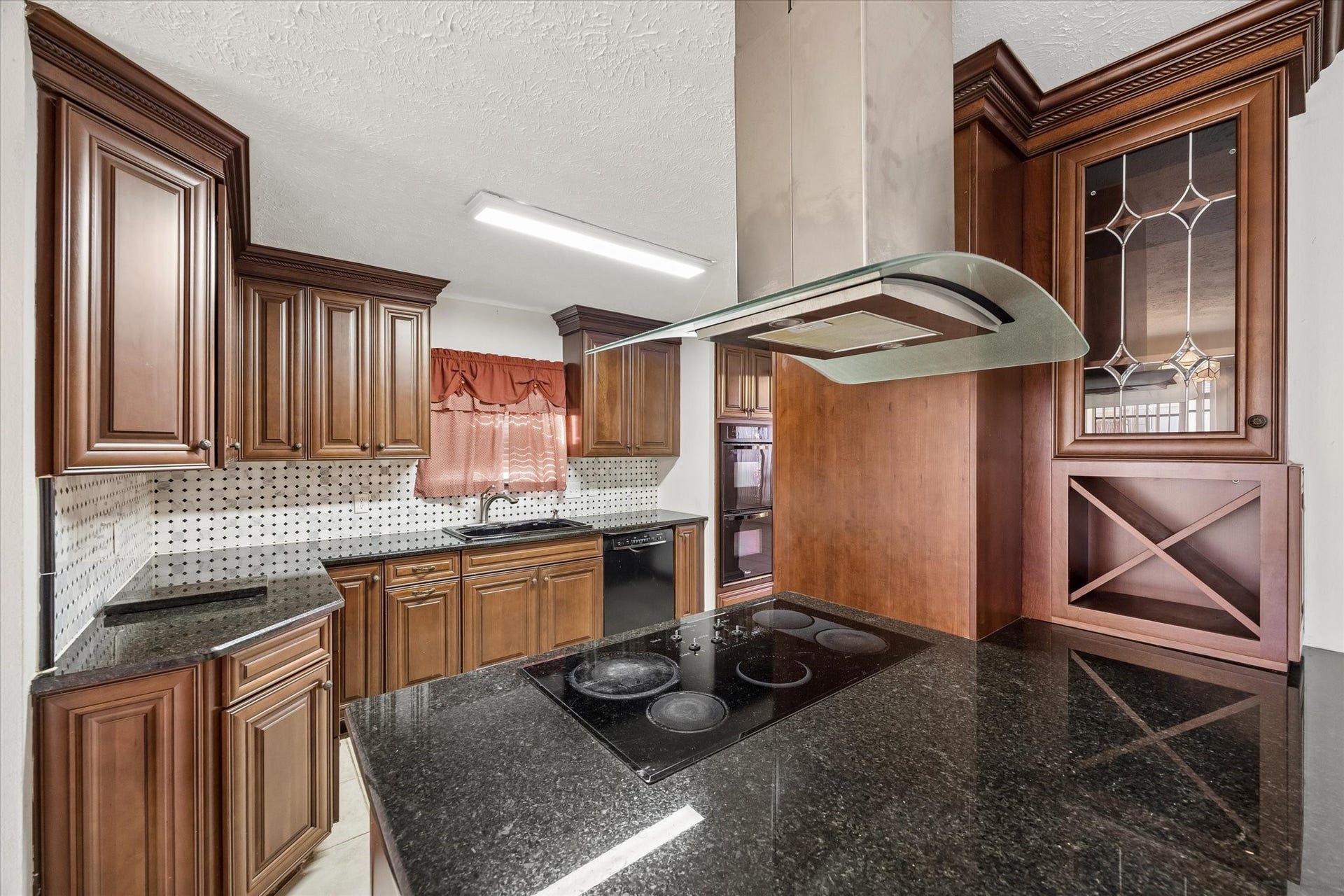 10334 Sageglow Drive, Houston, TX 77089 10334 Sageglow Drive, Houston, TX 77089