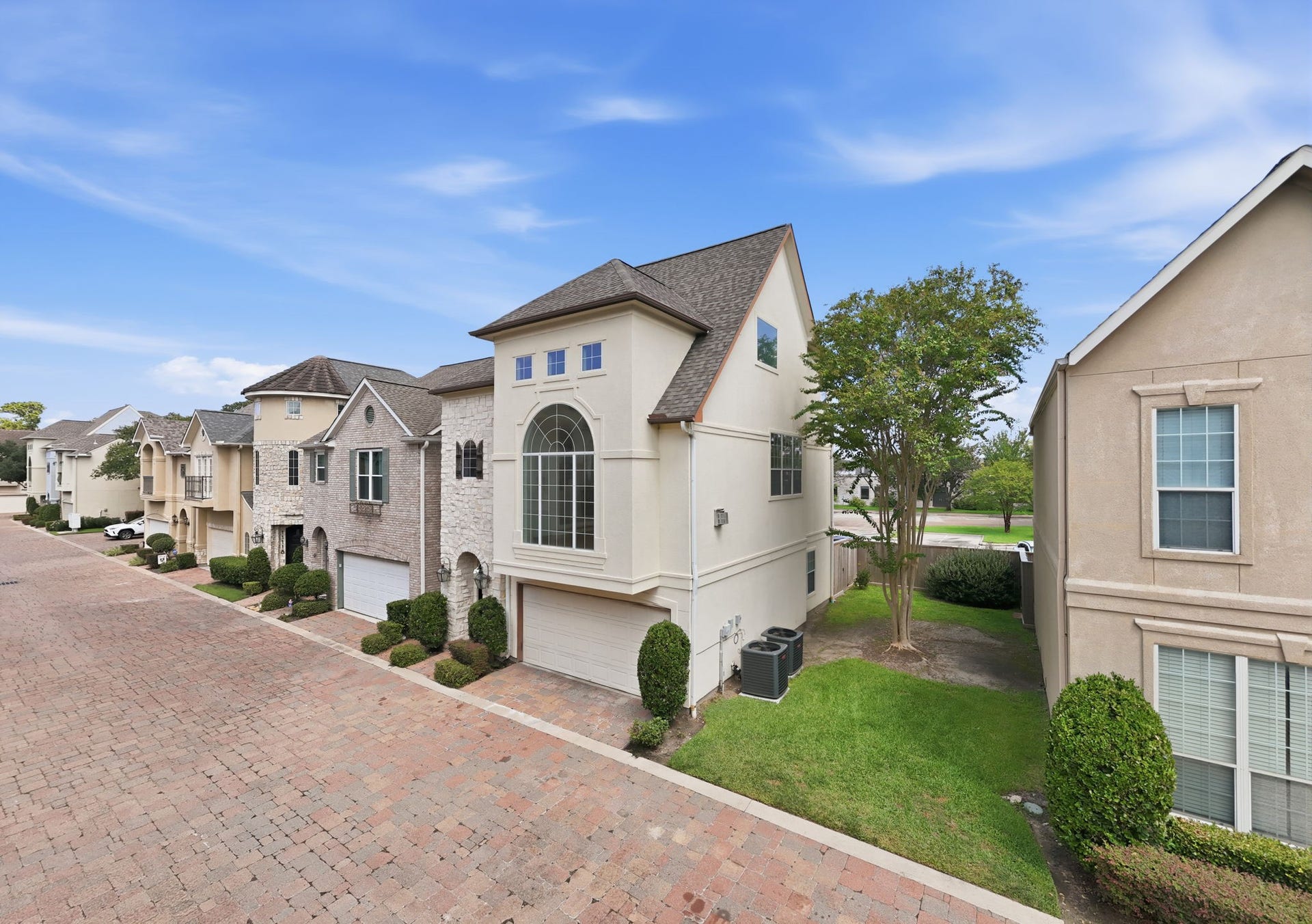 11110 Sherwood Forest Glen Drive, Houston, TX 77043 11110 Sherwood Forest Glen Drive, Houston, TX 77043