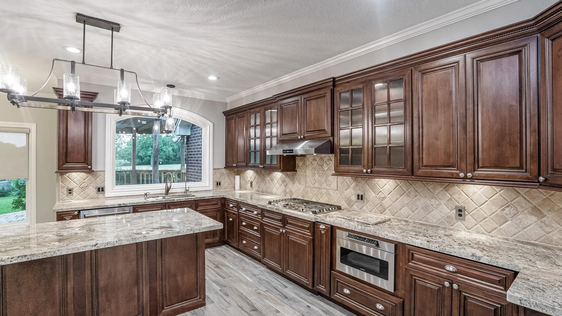 25 The Oval Street, Sugar Land, TX 77479 25 The Oval Street, Sugar Land, TX 77479