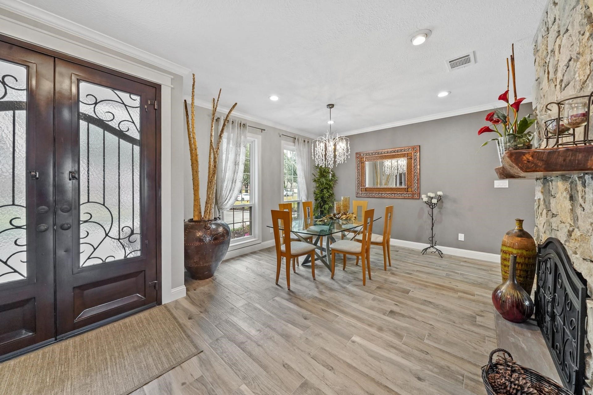 25 The Oval Street, Sugar Land, TX 77479 25 The Oval Street, Sugar Land, TX 77479