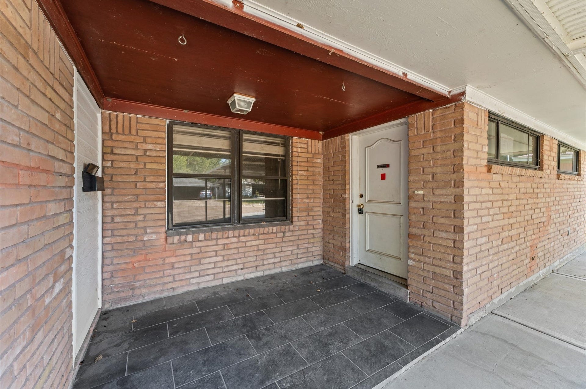 121 Bluebird Lane, Pasadena, TX 77502 121 Bluebird Lane, Pasadena, TX 77502